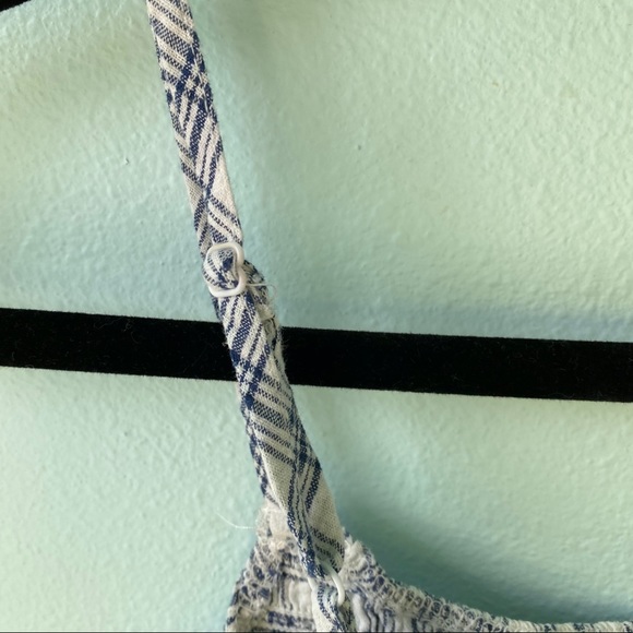 Blue Plaid Gingham Crop Top - Picture 5 of 6